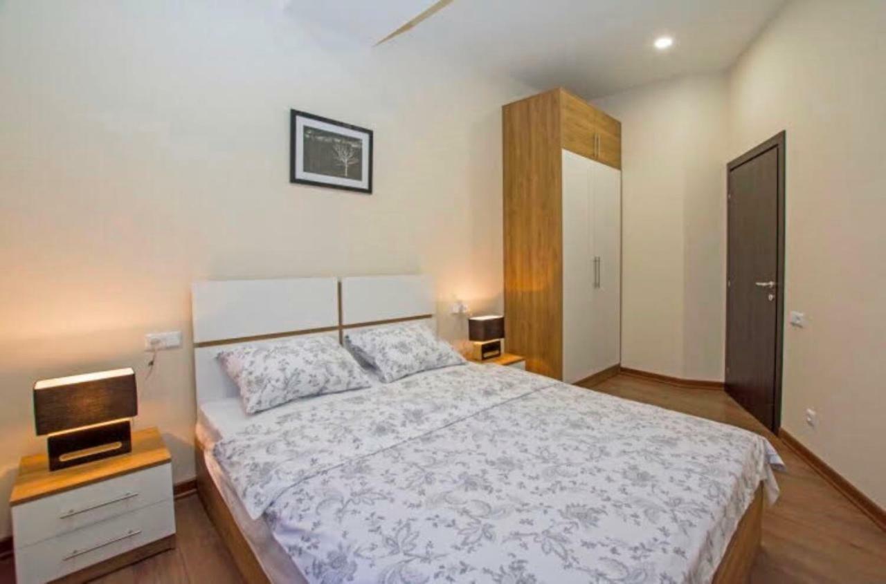 Boutique Apartment Erivan Exterior foto
