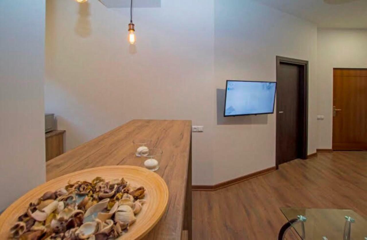 Boutique Apartment Erivan Exterior foto