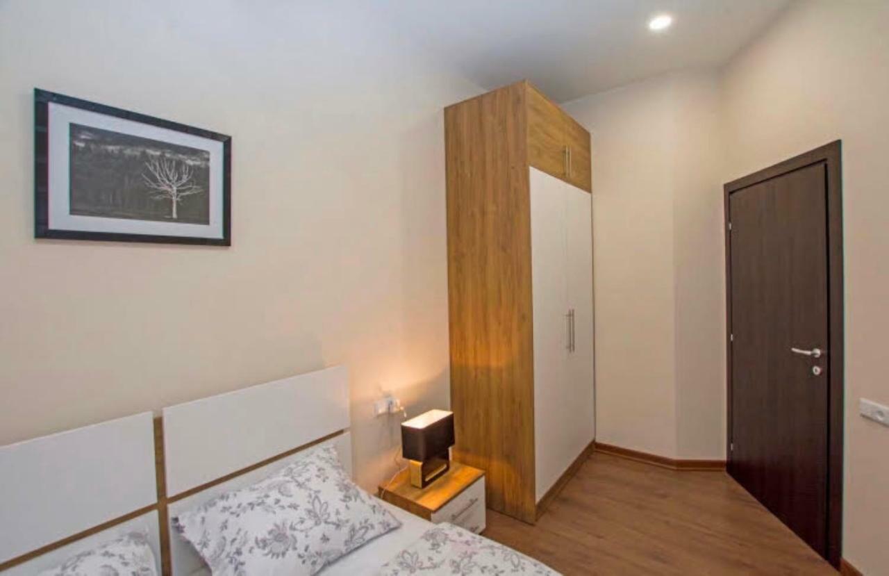 Boutique Apartment Erivan Exterior foto