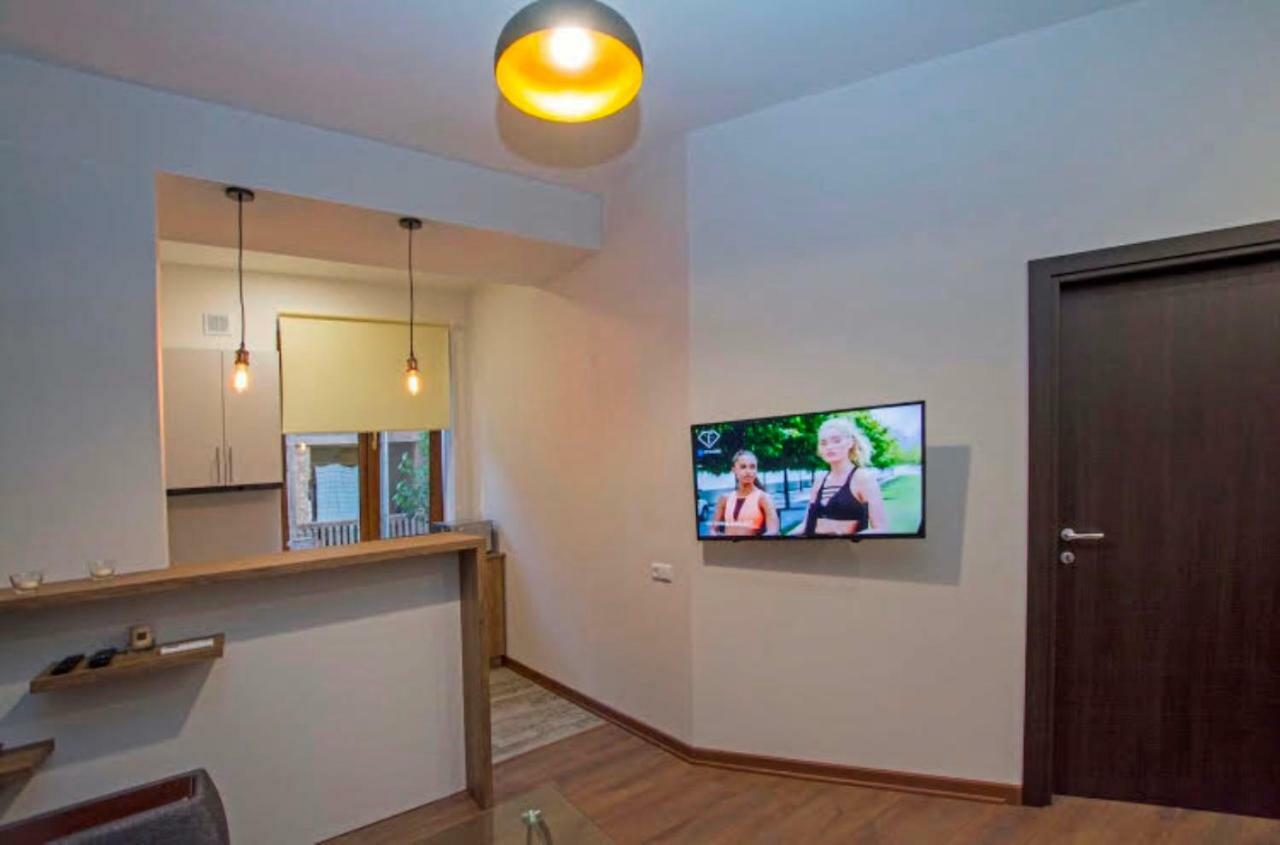 Boutique Apartment Erivan Exterior foto