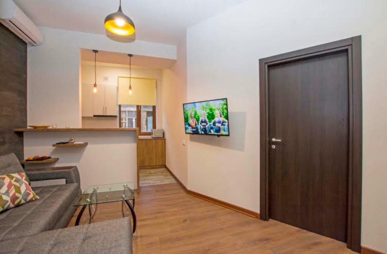 Boutique Apartment Erivan Exterior foto